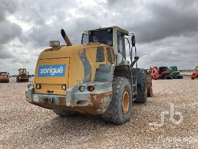 LIEBHERR L556 - Utovarivač na kotačima: slika LIEBHERR L556 - Utovarivač na kotačima LIEBHERR L556 - Utovarivač na kotačima: slika LIEBHERR L556 - Utovarivač na kotačima