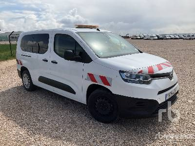 TOYOTA PROACE - Furgon: slika TOYOTA PROACE - Furgon TOYOTA PROACE - Furgon: slika TOYOTA PROACE - Furgon
