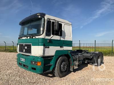 MAN 19.403 4x2 - Tegljač: slika MAN 19.403 4x2 - Tegljač MAN 19.403 4x2 - Tegljač: slika MAN 19.403 4x2 - Tegljač
