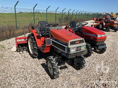 YANMAR 4WD Quantity of (2) - Traktor: slika YANMAR 4WD Quantity of (2) - Traktor YANMAR 4WD Quantity of (2) - Traktor: slika YANMAR 4WD Quantity of (2) - Traktor
