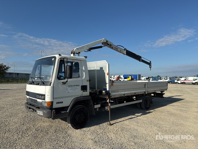 1996 DAF 150E2 PM 4622 2000 kg on 4x2 Flatbed Truck with Crane - Kamion s otvorenim sandukom, Kamion s kranom: slika 1996 DAF 150E2 PM 4622 2000 kg on 4x2 Flatbed Truck with Crane - Kamion s otvorenim sandukom, Kamion s kranom 1996 DAF 150E2 PM 4622 2000 kg on 4x2 Flatbed Truck with Crane - Kamion s otvorenim sandukom, Kamion s kranom: slika 1996 DAF 150E2 PM 4622 2000 kg on 4x2 Flatbed Truck with Crane - Kamion s otvorenim sandukom, Kamion s kranom