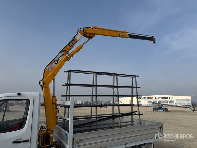 1997 Mercedes-Benz 312DT 1996 Nuova Copma C165/1 890 kg on Flatbed Truck with Crane - Kamion s otvorenim sandukom: slika 1997 Mercedes-Benz 312DT 1996 Nuova Copma C165/1 890 kg on Flatbed Truck with Crane - Kamion s otvorenim sandukom 1997 Mercedes-Benz 312DT 1996 Nuova Copma C165/1 890 kg on Flatbed Truck with Crane - Kamion s otvorenim sandukom: slika 1997 Mercedes-Benz 312DT 1996 Nuova Copma C165/1 890 kg on Flatbed Truck with Crane - Kamion s otvorenim sandukom