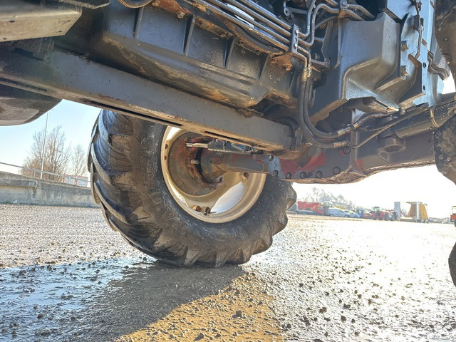 1999 New Holland M160 4WD Tractor - Traktor: slika 1999 New Holland M160 4WD Tractor - Traktor 1999 New Holland M160 4WD Tractor - Traktor: slika 1999 New Holland M160 4WD Tractor - Traktor