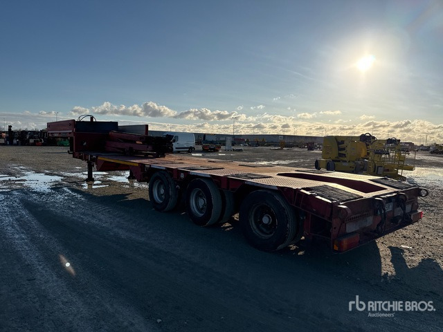 2001 Goldhofer STZ L3 Extendable Flatbed Trailer - Prikolica plato/ Otvoreni sanduk: slika 2001 Goldhofer STZ L3 Extendable Flatbed Trailer - Prikolica plato/ Otvoreni sanduk 2001 Goldhofer STZ L3 Extendable Flatbed Trailer - Prikolica plato/ Otvoreni sanduk: slika 2001 Goldhofer STZ L3 Extendable Flatbed Trailer - Prikolica plato/ Otvoreni sanduk