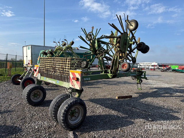 2002 Krone SWADRO 1401 Hay Rake - Prevrtač sijena/ Grabulje: slika 2002 Krone SWADRO 1401 Hay Rake - Prevrtač sijena/ Grabulje 2002 Krone SWADRO 1401 Hay Rake - Prevrtač sijena/ Grabulje: slika 2002 Krone SWADRO 1401 Hay Rake - Prevrtač sijena/ Grabulje