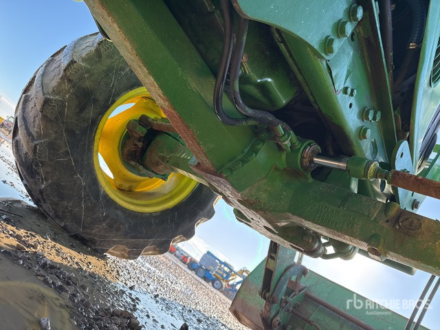 2003 John Deere 6320 4WD Tractor - Traktor: slika 2003 John Deere 6320 4WD Tractor - Traktor 2003 John Deere 6320 4WD Tractor - Traktor: slika 2003 John Deere 6320 4WD Tractor - Traktor