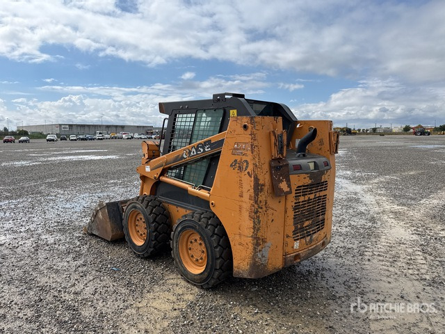 2005 Case 410 High Flow Skid Steer Loader - Mini utovarivač: slika  2005 Case 410 High Flow Skid Steer Loader - Mini utovarivač 2005 Case 410 High Flow Skid Steer Loader - Mini utovarivač: slika  2005 Case 410 High Flow Skid Steer Loader - Mini utovarivač