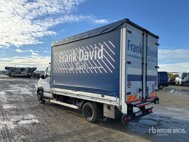 2005 Renault Mascott 160.65 4x2 Curtain Side Truck - Kamion s ceradom: slika 2005 Renault Mascott 160.65 4x2 Curtain Side Truck - Kamion s ceradom 2005 Renault Mascott 160.65 4x2 Curtain Side Truck - Kamion s ceradom: slika 2005 Renault Mascott 160.65 4x2 Curtain Side Truck - Kamion s ceradom
