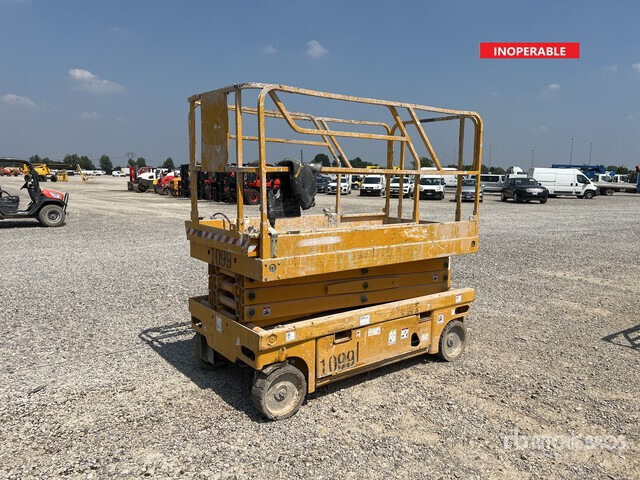 2006 Haulotte Compact 10 Electric (Inoperable) Scissor Lift - Škarasta podizna platforma: slika 2006 Haulotte Compact 10 Electric (Inoperable) Scissor Lift - Škarasta podizna platforma 2006 Haulotte Compact 10 Electric (Inoperable) Scissor Lift - Škarasta podizna platforma: slika 2006 Haulotte Compact 10 Electric (Inoperable) Scissor Lift - Škarasta podizna platforma