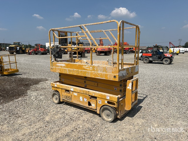 2006 Haulotte Compact 10 Electric (Inoperable) Scissor Lift - Škarasta podizna platforma: slika 2006 Haulotte Compact 10 Electric (Inoperable) Scissor Lift - Škarasta podizna platforma 2006 Haulotte Compact 10 Electric (Inoperable) Scissor Lift - Škarasta podizna platforma: slika 2006 Haulotte Compact 10 Electric (Inoperable) Scissor Lift - Škarasta podizna platforma