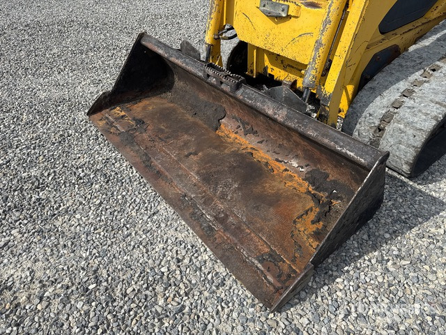 2009 Komatsu CK35 High Flow Compact Track Loader - Kompaktni utovarivač gusjeničar: slika 2009 Komatsu CK35 High Flow Compact Track Loader - Kompaktni utovarivač gusjeničar 2009 Komatsu CK35 High Flow Compact Track Loader - Kompaktni utovarivač gusjeničar: slika 2009 Komatsu CK35 High Flow Compact Track Loader - Kompaktni utovarivač gusjeničar