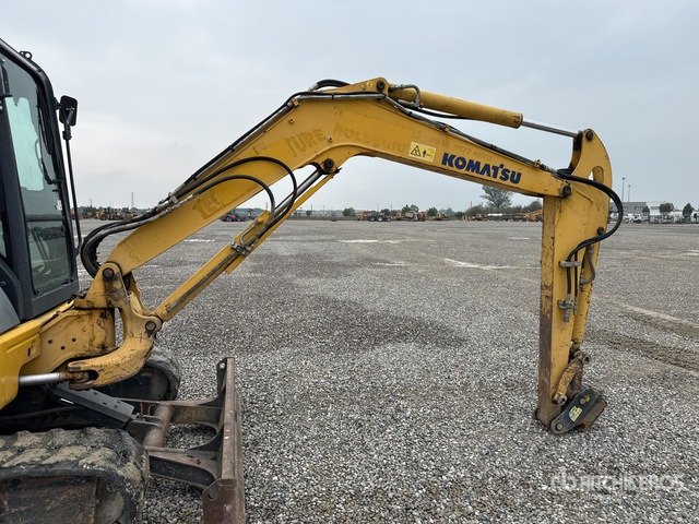 2010 Komatsu PC50MR-2 Mini escavatore:  <6.6t - Mini bager: slika  2010 Komatsu PC50MR-2 Mini escavatore:  <6.6t - Mini bager 2010 Komatsu PC50MR-2 Mini escavatore:  <6.6t - Mini bager: slika  2010 Komatsu PC50MR-2 Mini escavatore:  <6.6t - Mini bager