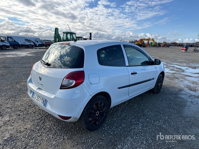 2011 Renault Clio Van Truck - Kamion sandučar: slika 2011 Renault Clio Van Truck - Kamion sandučar 2011 Renault Clio Van Truck - Kamion sandučar: slika 2011 Renault Clio Van Truck - Kamion sandučar