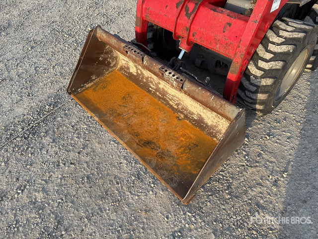 2013 Bobcat S130 High Flow Skid Steer Loader - Mini utovarivač: slika 2013 Bobcat S130 High Flow Skid Steer Loader - Mini utovarivač 2013 Bobcat S130 High Flow Skid Steer Loader - Mini utovarivač: slika 2013 Bobcat S130 High Flow Skid Steer Loader - Mini utovarivač