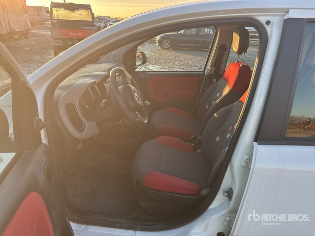 2013 Fiat Panda Automobile - Automobil: slika 2013 Fiat Panda Automobile - Automobil 2013 Fiat Panda Automobile - Automobil: slika 2013 Fiat Panda Automobile - Automobil