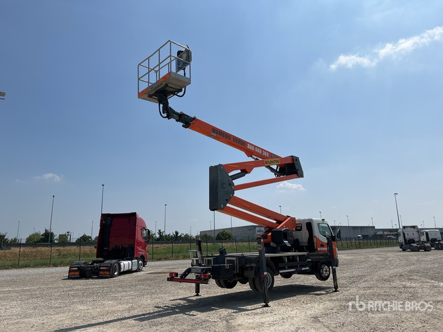 2013 Mitsubishi Canter 6C15 2013 Socage DA328 28 m on Bucket Truck - Podizna platforma montirana na kamion: slika 2013 Mitsubishi Canter 6C15 2013 Socage DA328 28 m on Bucket Truck - Podizna platforma montirana na kamion 2013 Mitsubishi Canter 6C15 2013 Socage DA328 28 m on Bucket Truck - Podizna platforma montirana na kamion: slika 2013 Mitsubishi Canter 6C15 2013 Socage DA328 28 m on Bucket Truck - Podizna platforma montirana na kamion