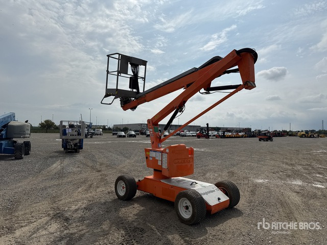 2013 Nifty-Lift HR12NE Electric Articulating Boom Lift - Zglobni krak: slika 2013 Nifty-Lift HR12NE Electric Articulating Boom Lift - Zglobni krak 2013 Nifty-Lift HR12NE Electric Articulating Boom Lift - Zglobni krak: slika 2013 Nifty-Lift HR12NE Electric Articulating Boom Lift - Zglobni krak