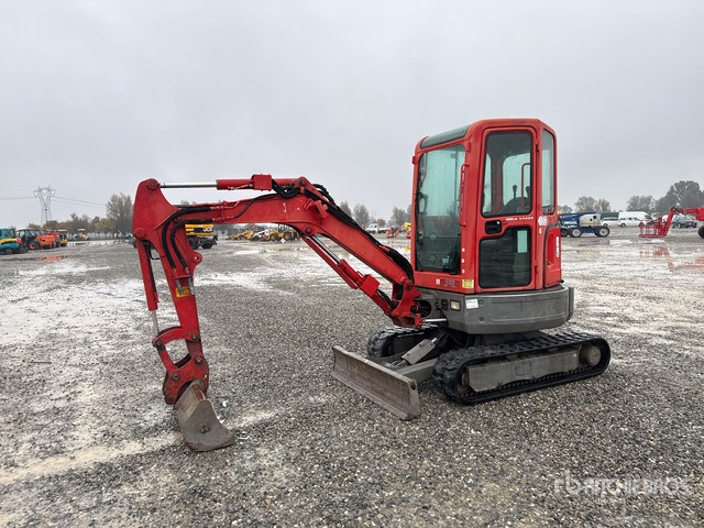 2014 Bobcat E25 EM Mini Excavator: <6.6t - Mini bager: slika 2014 Bobcat E25 EM Mini Excavator: <6.6t - Mini bager 2014 Bobcat E25 EM Mini Excavator: <6.6t - Mini bager: slika 2014 Bobcat E25 EM Mini Excavator: <6.6t - Mini bager