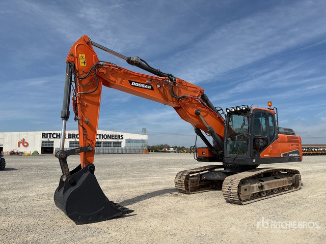 2017 Doosan DX235NLC-5 Escavatore cingolato - Bager gusjeničar: slika  2017 Doosan DX235NLC-5 Escavatore cingolato - Bager gusjeničar 2017 Doosan DX235NLC-5 Escavatore cingolato - Bager gusjeničar: slika  2017 Doosan DX235NLC-5 Escavatore cingolato - Bager gusjeničar