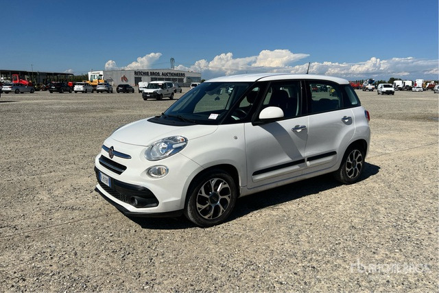 2017 Fiat 500L Autovettura - Automobil: slika  2017 Fiat 500L Autovettura - Automobil 2017 Fiat 500L Autovettura - Automobil: slika  2017 Fiat 500L Autovettura - Automobil