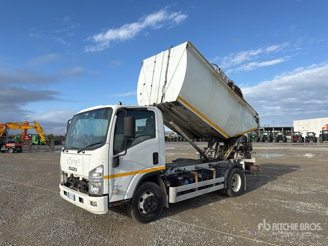 2017 Isuzu NPR 75 Rear Loader Waste Collection Truck - Kamion za odvoz smeća: slika 2017 Isuzu NPR 75 Rear Loader Waste Collection Truck - Kamion za odvoz smeća 2017 Isuzu NPR 75 Rear Loader Waste Collection Truck - Kamion za odvoz smeća: slika 2017 Isuzu NPR 75 Rear Loader Waste Collection Truck - Kamion za odvoz smeća