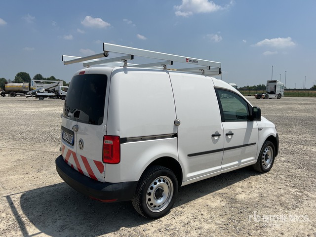 2017 Volkswagen Caddy 2.0 TDI 122CV E6 4MOTION Van Truck - Mali kombi: slika 2017 Volkswagen Caddy 2.0 TDI 122CV E6 4MOTION Van Truck - Mali kombi 2017 Volkswagen Caddy 2.0 TDI 122CV E6 4MOTION Van Truck - Mali kombi: slika 2017 Volkswagen Caddy 2.0 TDI 122CV E6 4MOTION Van Truck - Mali kombi