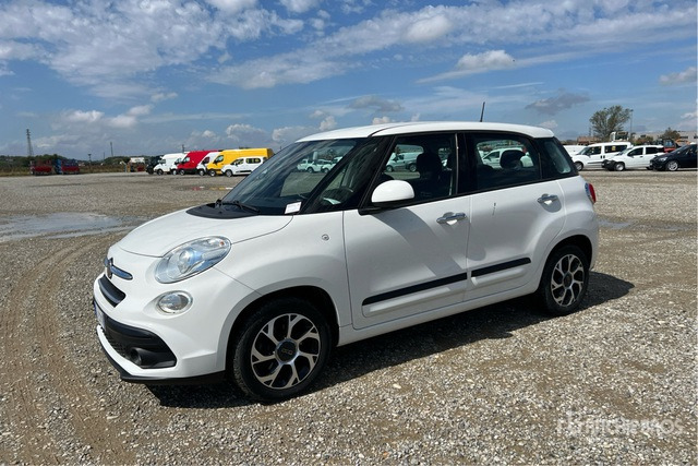 2019 Fiat 500L 1.3 MTJ BUSINESS DUALOGIC 95CV AUTO Automobile - Automobil: slika 2019 Fiat 500L 1.3 MTJ BUSINESS DUALOGIC 95CV AUTO Automobile - Automobil 2019 Fiat 500L 1.3 MTJ BUSINESS DUALOGIC 95CV AUTO Automobile - Automobil: slika 2019 Fiat 500L 1.3 MTJ BUSINESS DUALOGIC 95CV AUTO Automobile - Automobil