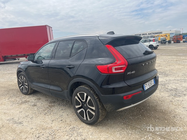 2019 Volvo XC40 D3 AWD GEARTRONIC BUSINESS PLUS SUV - SUV: slika 2019 Volvo XC40 D3 AWD GEARTRONIC BUSINESS PLUS SUV - SUV 2019 Volvo XC40 D3 AWD GEARTRONIC BUSINESS PLUS SUV - SUV: slika 2019 Volvo XC40 D3 AWD GEARTRONIC BUSINESS PLUS SUV - SUV