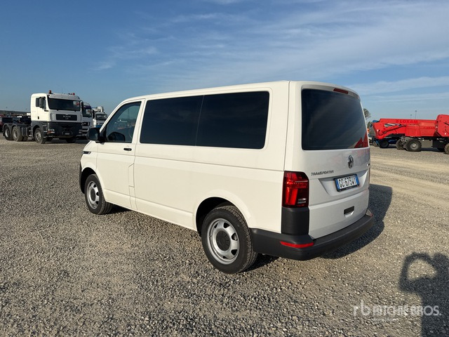 2020 Volkswagen Transporter 2.0 TDI BlueMotion SCR 110kW DSG Van Truck - Furgon: slika 2020 Volkswagen Transporter 2.0 TDI BlueMotion SCR 110kW DSG Van Truck - Furgon 2020 Volkswagen Transporter 2.0 TDI BlueMotion SCR 110kW DSG Van Truck - Furgon: slika 2020 Volkswagen Transporter 2.0 TDI BlueMotion SCR 110kW DSG Van Truck - Furgon