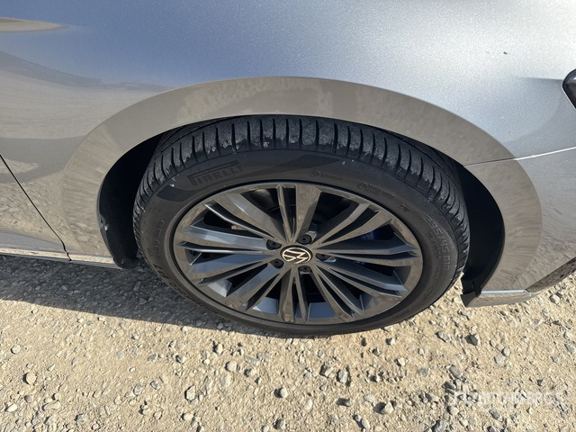 2021 Volkswagen Passat 1.4 PLUG IN HYBRID GTE DSG Station Wagon - Karavan: slika 2021 Volkswagen Passat 1.4 PLUG IN HYBRID GTE DSG Station Wagon - Karavan 2021 Volkswagen Passat 1.4 PLUG IN HYBRID GTE DSG Station Wagon - Karavan: slika 2021 Volkswagen Passat 1.4 PLUG IN HYBRID GTE DSG Station Wagon - Karavan