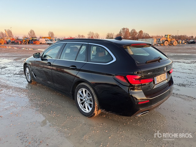 2022 BMW 520D XDRIVE BUSINESS AUTO TOURING Automobile - Automobil: slika 2022 BMW 520D XDRIVE BUSINESS AUTO TOURING Automobile - Automobil 2022 BMW 520D XDRIVE BUSINESS AUTO TOURING Automobile - Automobil: slika 2022 BMW 520D XDRIVE BUSINESS AUTO TOURING Automobile - Automobil