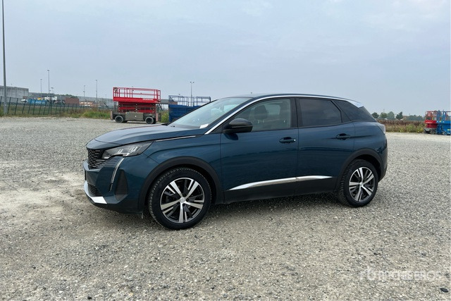 2022 Peugeot 3008 BLUEHDI 130 SeS ALLURE SUV - SUV: slika 2022 Peugeot 3008 BLUEHDI 130 SeS ALLURE SUV - SUV 2022 Peugeot 3008 BLUEHDI 130 SeS ALLURE SUV - SUV: slika 2022 Peugeot 3008 BLUEHDI 130 SeS ALLURE SUV - SUV