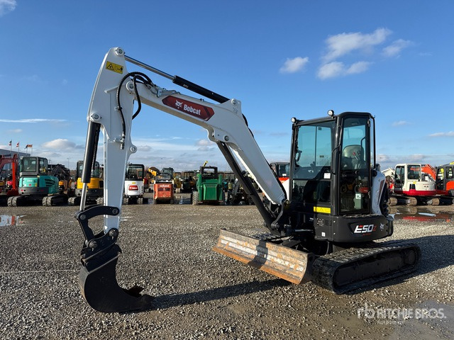 2023 Bobcat E50Z Long Arm Mini Excavator: <6.6t - Mini bager: slika 2023 Bobcat E50Z Long Arm Mini Excavator: <6.6t - Mini bager 2023 Bobcat E50Z Long Arm Mini Excavator: <6.6t - Mini bager: slika 2023 Bobcat E50Z Long Arm Mini Excavator: <6.6t - Mini bager
