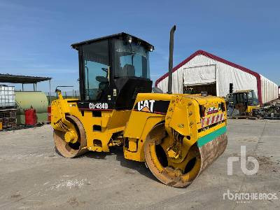 CAT 434D - Cestovni valjak: slika CAT 434D - Cestovni valjak CAT 434D - Cestovni valjak: slika CAT 434D - Cestovni valjak