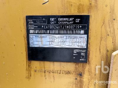 CAT 924H High Lift - Utovarivač na kotačima: slika CAT 924H High Lift - Utovarivač na kotačima CAT 924H High Lift - Utovarivač na kotačima: slika CAT 924H High Lift - Utovarivač na kotačima
