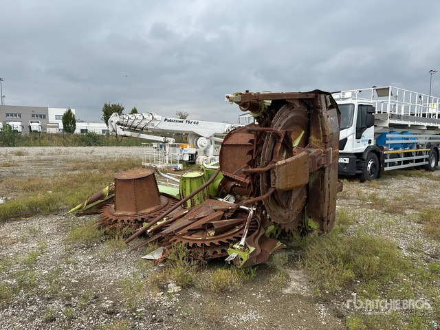Claas RU 450 Testata per trincia - Priključak za silažni kombajn: slika Claas RU 450 Testata per trincia - Priključak za silažni kombajn Claas RU 450 Testata per trincia - Priključak za silažni kombajn: slika Claas RU 450 Testata per trincia - Priključak za silažni kombajn
