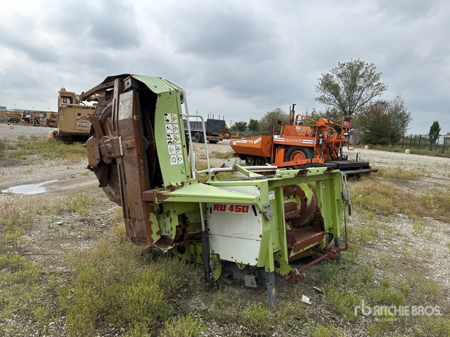 Claas RU 450 Testata per trincia - Priključak za silažni kombajn: slika Claas RU 450 Testata per trincia - Priključak za silažni kombajn Claas RU 450 Testata per trincia - Priključak za silažni kombajn: slika Claas RU 450 Testata per trincia - Priključak za silažni kombajn
