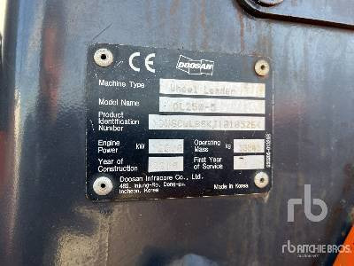 DOOSAN DL-250-5 - Utovarivač na kotačima: slika DOOSAN DL-250-5 - Utovarivač na kotačima DOOSAN DL-250-5 - Utovarivač na kotačima: slika DOOSAN DL-250-5 - Utovarivač na kotačima