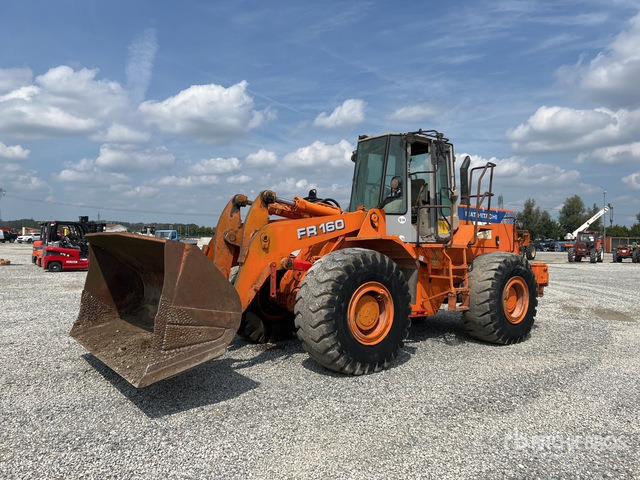 Fiat-Hitachi FR 160 Pala gommata - Utovarivač na kotačima: slika Fiat-Hitachi FR 160 Pala gommata - Utovarivač na kotačima Fiat-Hitachi FR 160 Pala gommata - Utovarivač na kotačima: slika Fiat-Hitachi FR 160 Pala gommata - Utovarivač na kotačima