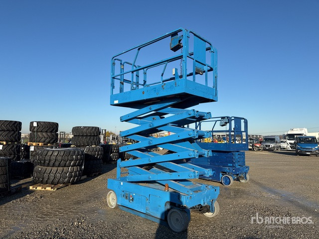 Genie GS3246 Scissor Lift - Škarasta podizna platforma: slika Genie GS3246 Scissor Lift - Škarasta podizna platforma Genie GS3246 Scissor Lift - Škarasta podizna platforma: slika Genie GS3246 Scissor Lift - Škarasta podizna platforma
