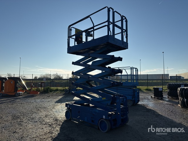 Genie GS3246 Scissor Lift - Škarasta podizna platforma: slika Genie GS3246 Scissor Lift - Škarasta podizna platforma Genie GS3246 Scissor Lift - Škarasta podizna platforma: slika Genie GS3246 Scissor Lift - Škarasta podizna platforma