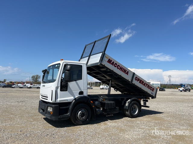 Iveco Eurocargo 140E18 Autocarro ribaltabile - Kiper: slika Iveco Eurocargo 140E18 Autocarro ribaltabile - Kiper Iveco Eurocargo 140E18 Autocarro ribaltabile - Kiper: slika Iveco Eurocargo 140E18 Autocarro ribaltabile - Kiper