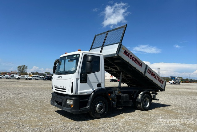 Iveco Eurocargo 140E18 Autocarro ribaltabile - Kiper: slika Iveco Eurocargo 140E18 Autocarro ribaltabile - Kiper Iveco Eurocargo 140E18 Autocarro ribaltabile - Kiper: slika Iveco Eurocargo 140E18 Autocarro ribaltabile - Kiper