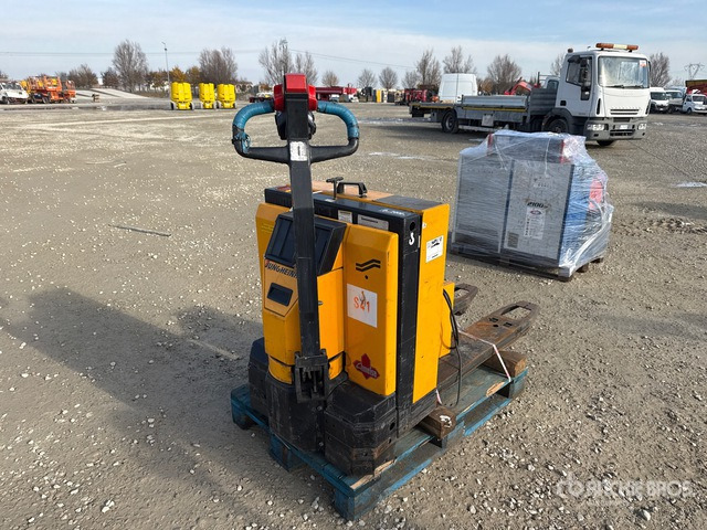 Jungheinrich EJE RA 20G Pallet Jack - Paletni viličar: slika Jungheinrich EJE RA 20G Pallet Jack - Paletni viličar Jungheinrich EJE RA 20G Pallet Jack - Paletni viličar: slika Jungheinrich EJE RA 20G Pallet Jack - Paletni viličar