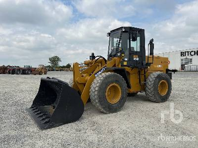 KOMATSU WA250-1 - Utovarivač na kotačima: slika KOMATSU WA250-1 - Utovarivač na kotačima KOMATSU WA250-1 - Utovarivač na kotačima: slika KOMATSU WA250-1 - Utovarivač na kotačima