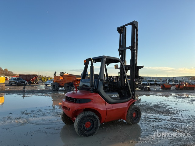 Linde H40D Forklift - Viličar: slika Linde H40D Forklift - Viličar Linde H40D Forklift - Viličar: slika Linde H40D Forklift - Viličar