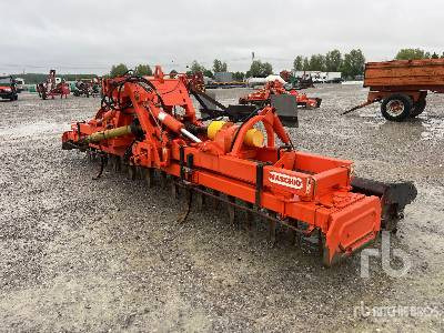 MASCHIO AQUILA 5000 - Valjak za poljoprivredna gospodarstva: slika MASCHIO AQUILA 5000 - Valjak za poljoprivredna gospodarstva MASCHIO AQUILA 5000 - Valjak za poljoprivredna gospodarstva: slika MASCHIO AQUILA 5000 - Valjak za poljoprivredna gospodarstva