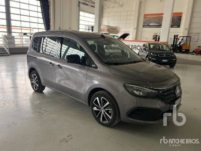 MERCEDES-BENZ EQT 200 Electric - Automobil: slika MERCEDES-BENZ EQT 200 Electric - Automobil MERCEDES-BENZ EQT 200 Electric - Automobil: slika MERCEDES-BENZ EQT 200 Electric - Automobil