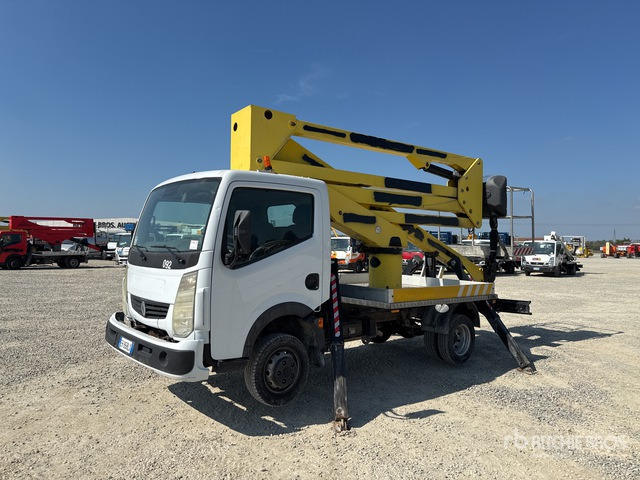 Renault Maxity Piattaforma autocarrata - Podizna platforma montirana na kamion: slika Renault Maxity Piattaforma autocarrata - Podizna platforma montirana na kamion Renault Maxity Piattaforma autocarrata - Podizna platforma montirana na kamion: slika Renault Maxity Piattaforma autocarrata - Podizna platforma montirana na kamion