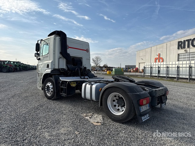 2015 DAF CF440 - Tegljač: slika 2015 DAF CF440 - Tegljač 2015 DAF CF440 - Tegljač: slika 2015 DAF CF440 - Tegljač